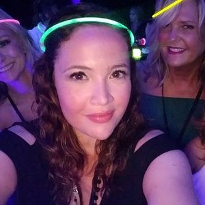 Meet your Posher, Gina